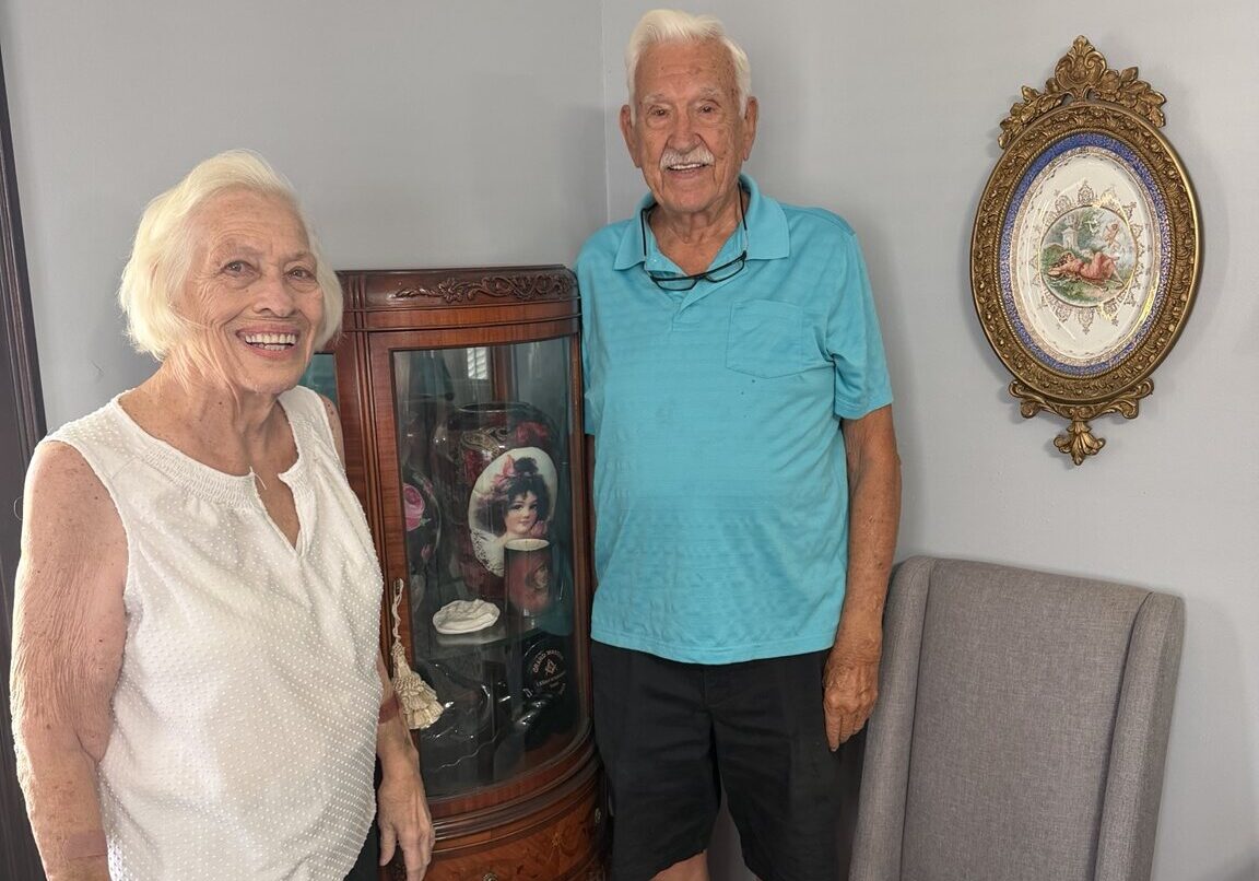 heavy-help-senior-moving-antique-curio-tulsa